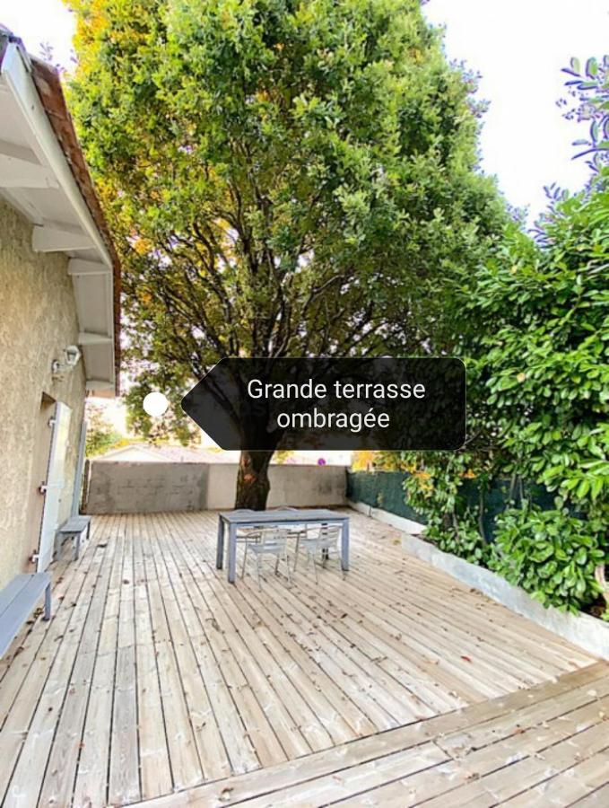 Studio cosy aux portes de Bordeaux et Saint Emilion Yvrac Extérieur photo