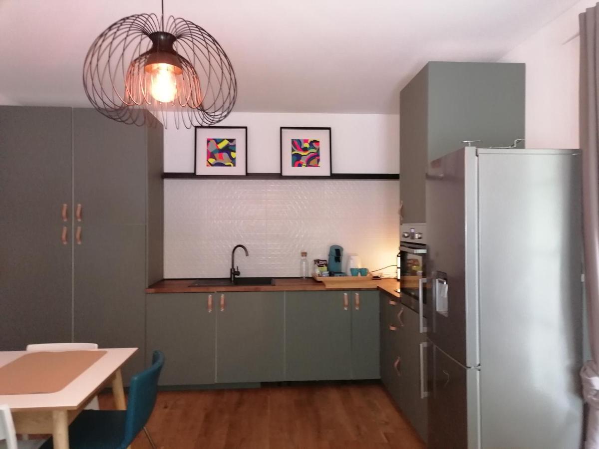 Studio cosy aux portes de Bordeaux et Saint Emilion Yvrac Extérieur photo