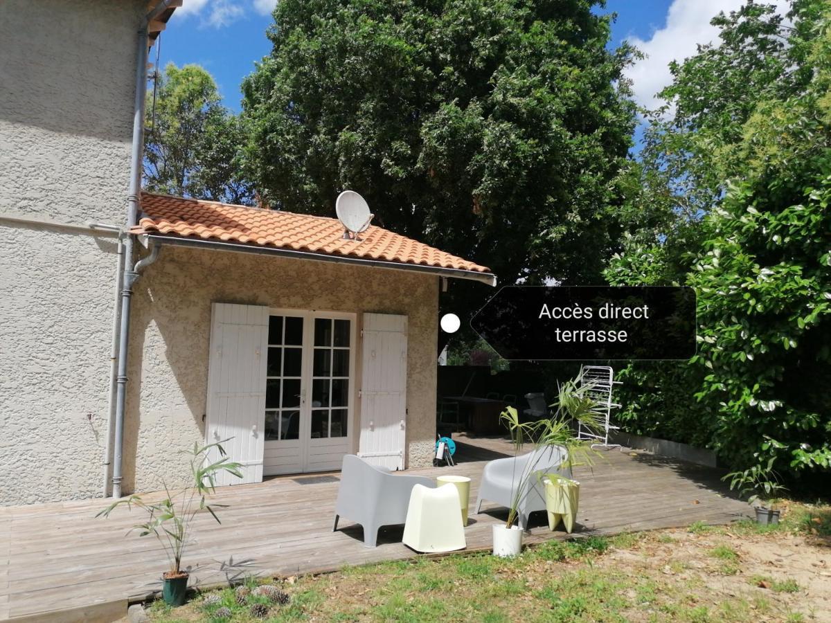 Studio cosy aux portes de Bordeaux et Saint Emilion Yvrac Extérieur photo